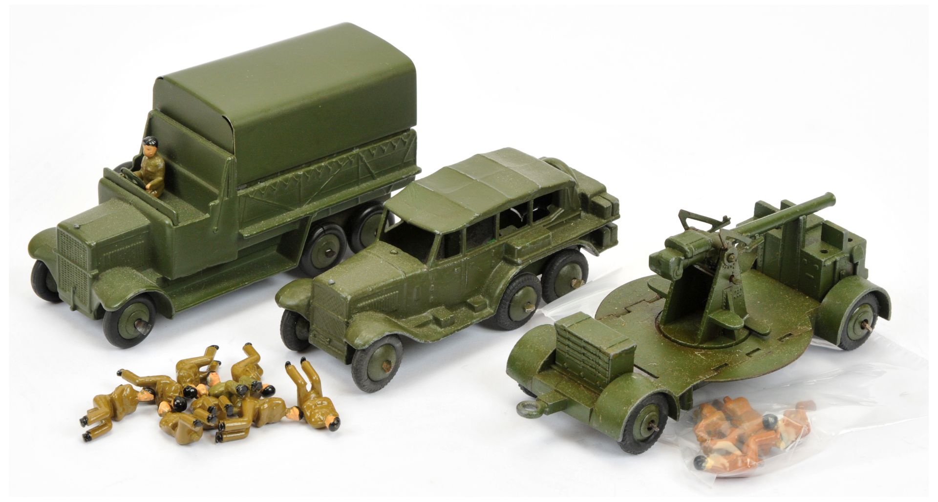 Dinky Toys Military Group To Include 151B 6-Wheeled wagon - Green body including metal tilt and s...