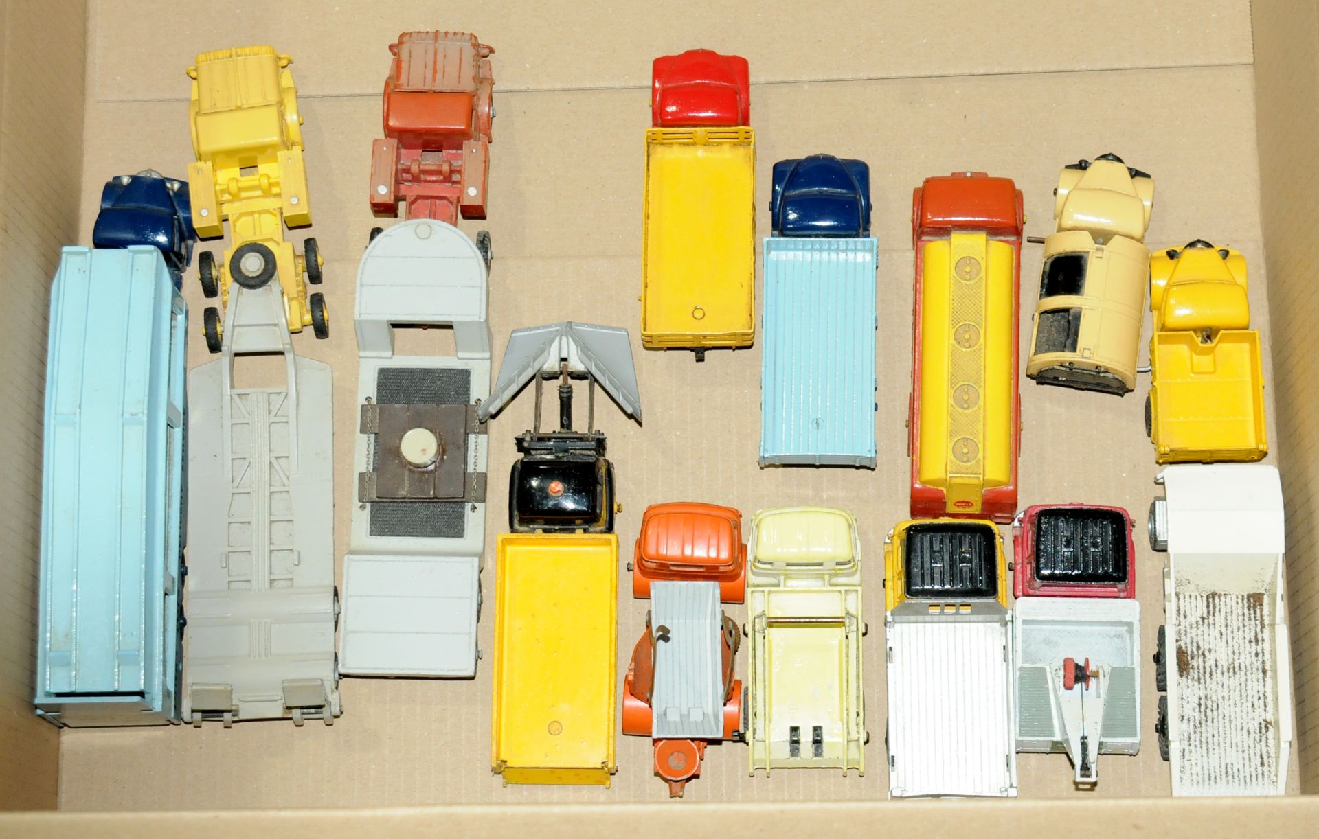 Dinky an unboxed group of Commercial models 