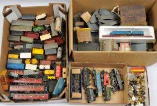 Hornby, Lima & Others Group of Loco's, Wagons & Accessories.