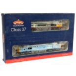 Bachmann 00 Gauge pair of Class 37 Diesel Locomotives