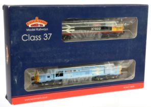 Bachmann 00 Gauge pair of Class 37 Diesel Locomotives