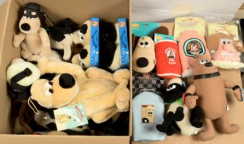 Quantity of Wallace & Gromit Collectibles