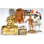Quantity of Vintage Star Wars Collectibles