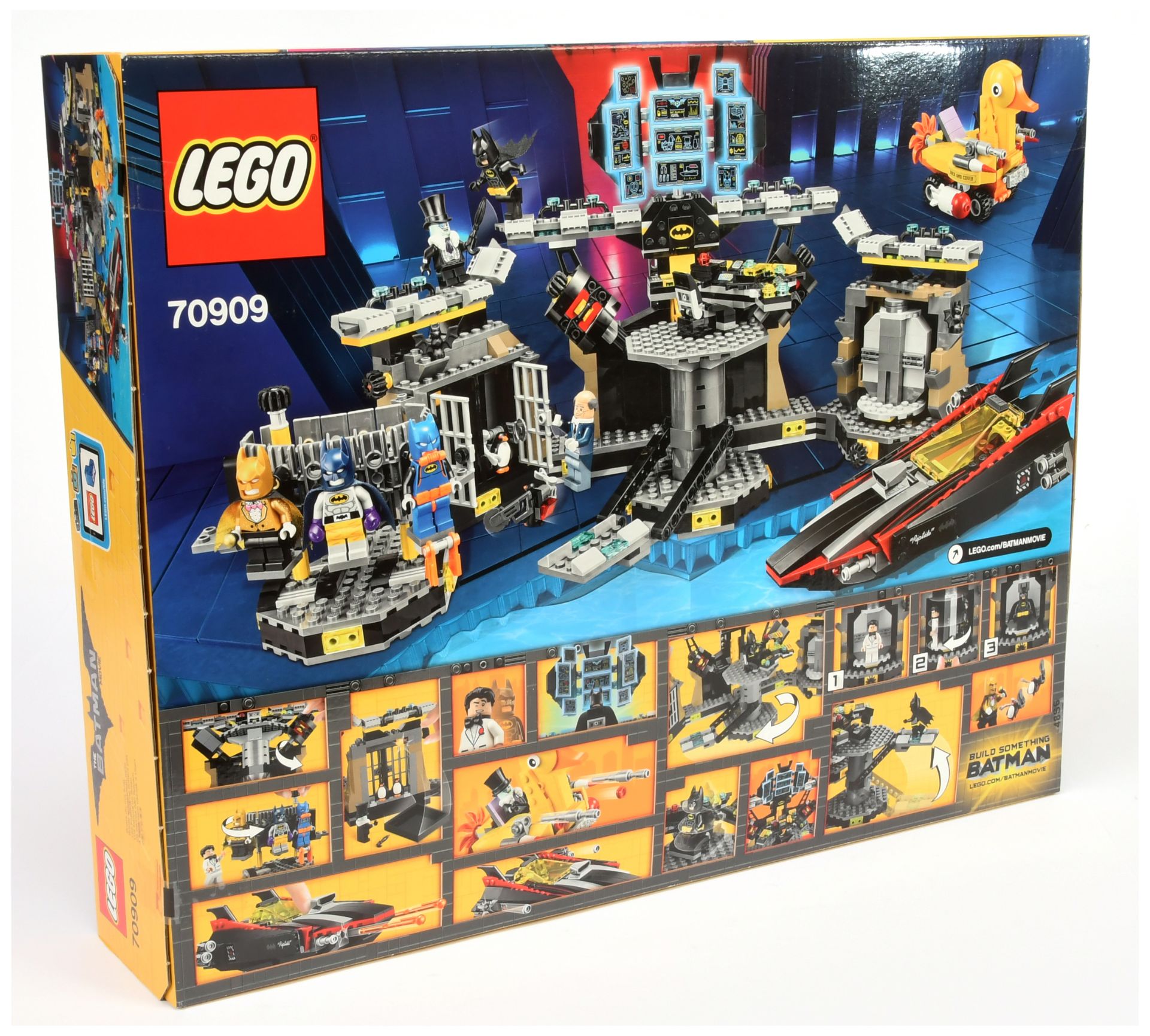 Lego The Batman Movie set number 70909 Batcave Break-in, within Near Mint sealed packaging. EX SH... - Image 2 of 2
