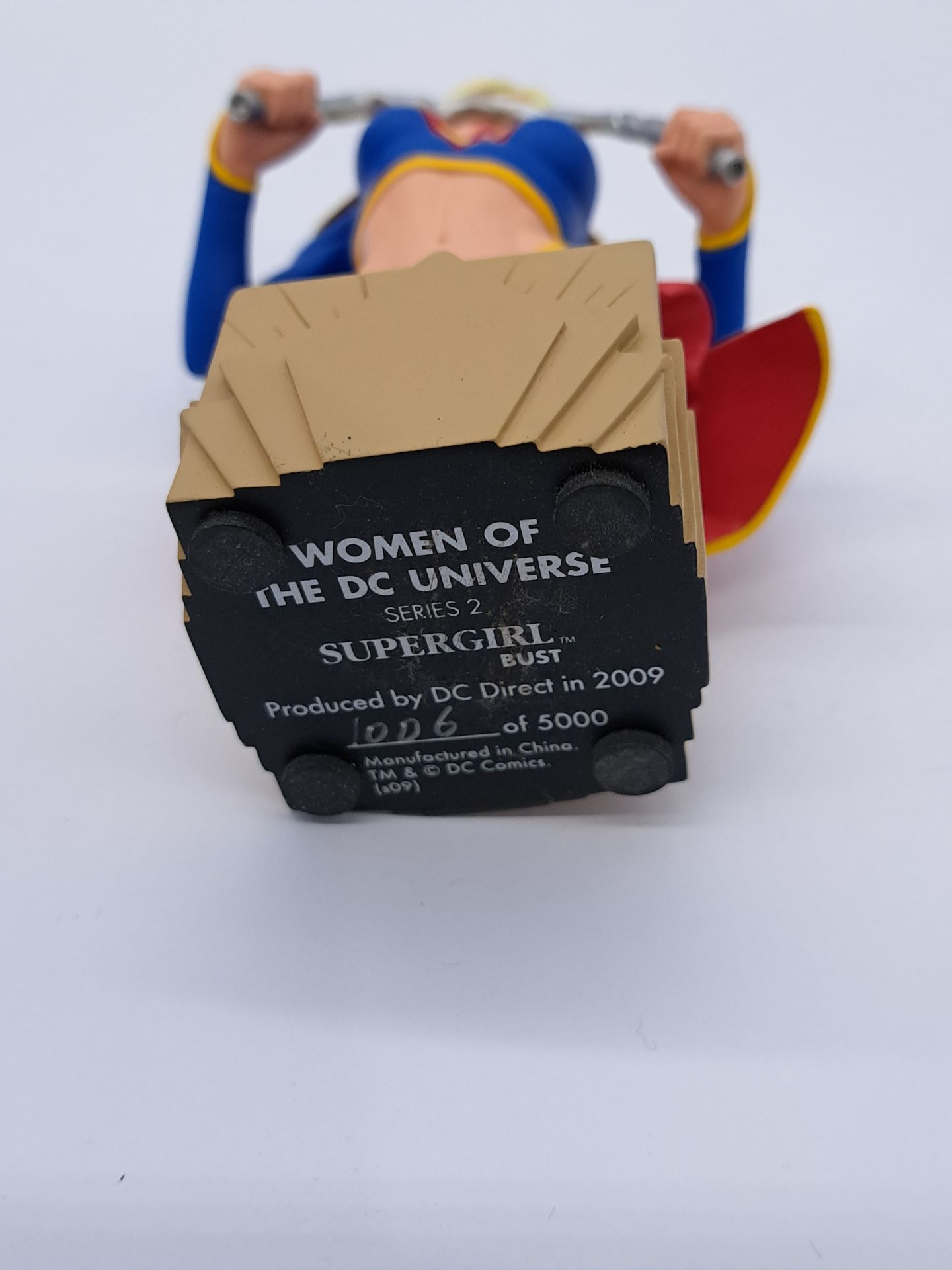 Women of the DC Universe Series 2 Supergirl Bust 1006 of 5000 by DC Direct - Image 3 of 3