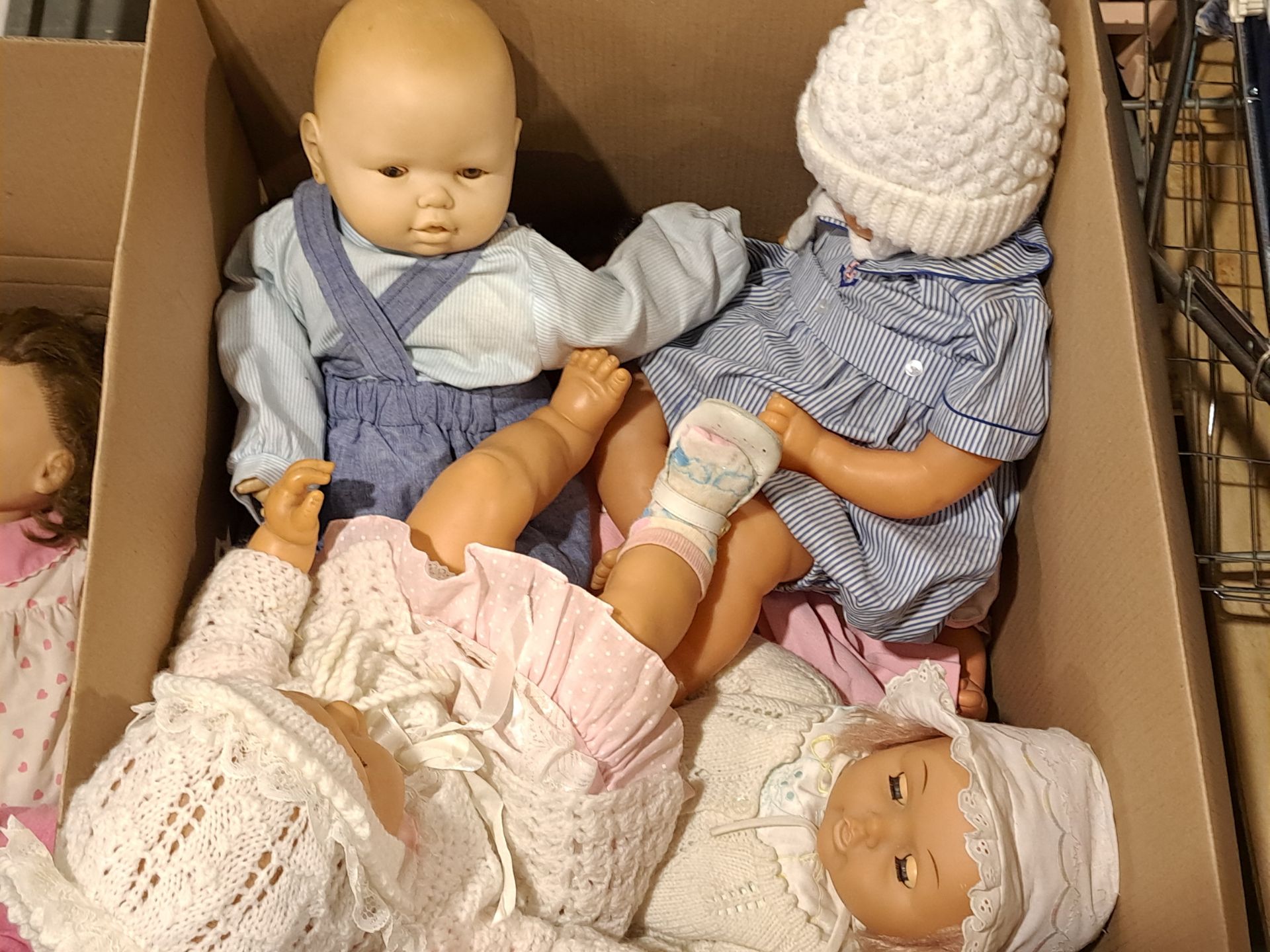 Collection of vintage baby vinyl dolls  - Bild 4 aus 6