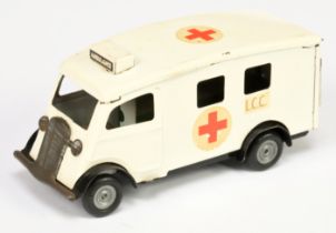 Triang Minic Clockwork 75M "Ambulance" - White body With "LCC" to sides