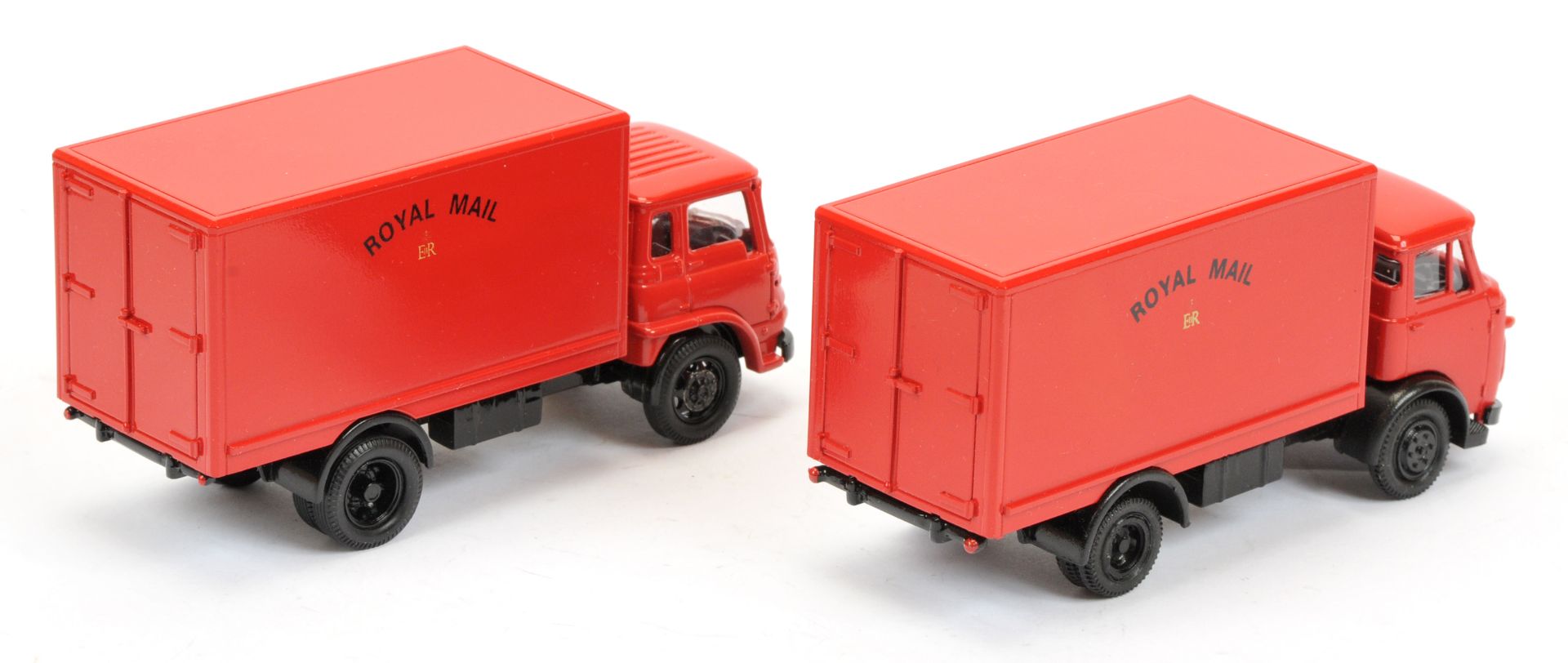 Promod Resin/White Metal A Pair (1) "Royal Mail" Karrier Gamecock - Red and (2) "Royal Mail" Bedf... - Image 2 of 2