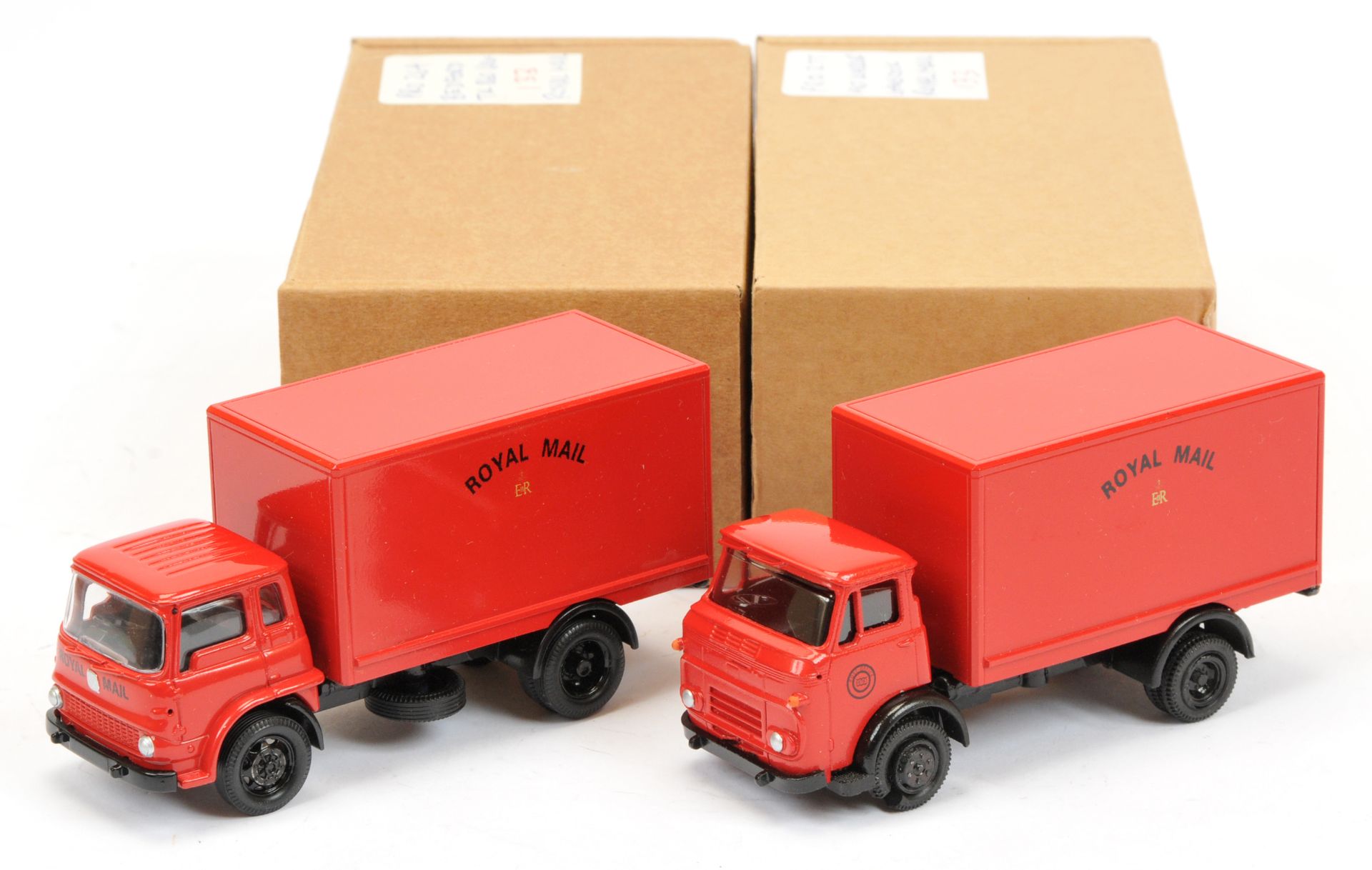 Promod Resin/White Metal A Pair (1) "Royal Mail" Karrier Gamecock - Red and (2) "Royal Mail" Bedf...