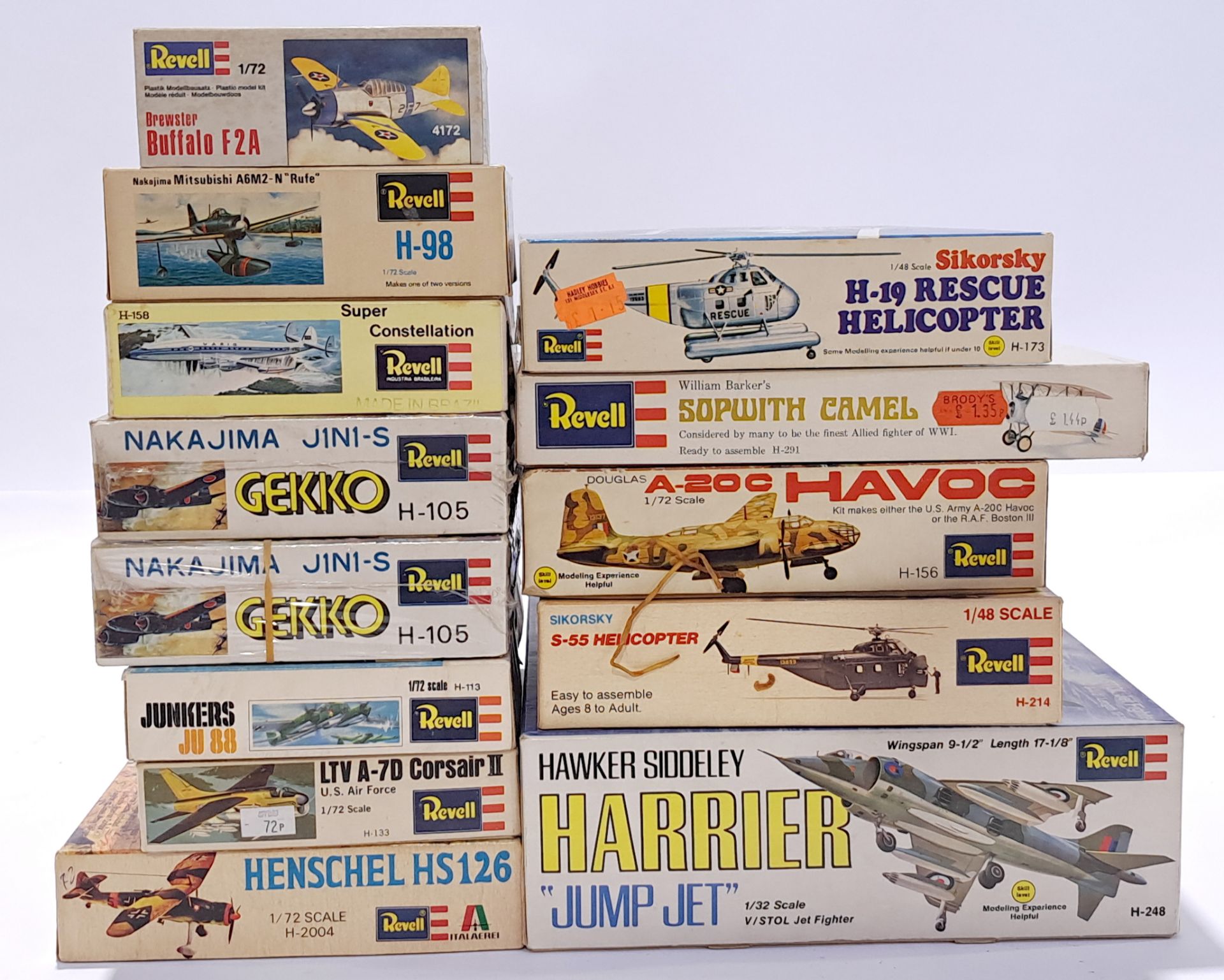 Revell, a mixed boxed group of 1/72 and similar scale Planes and similar to include H-248 Hawker ...