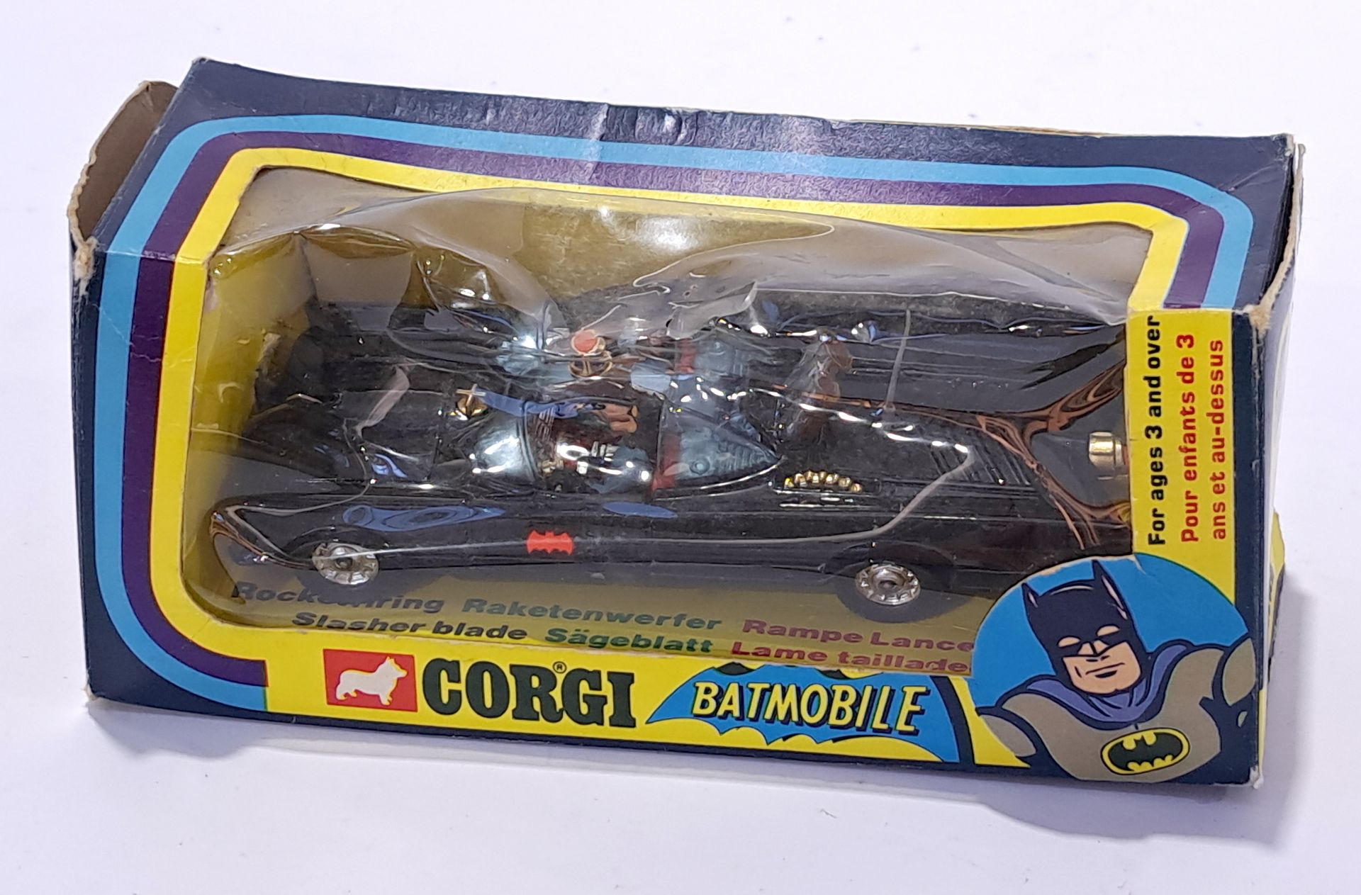Corgi 267 Batmobile - light blue windows, dayglo orange interior with original Batman & Robin Fig... - Bild 2 aus 6