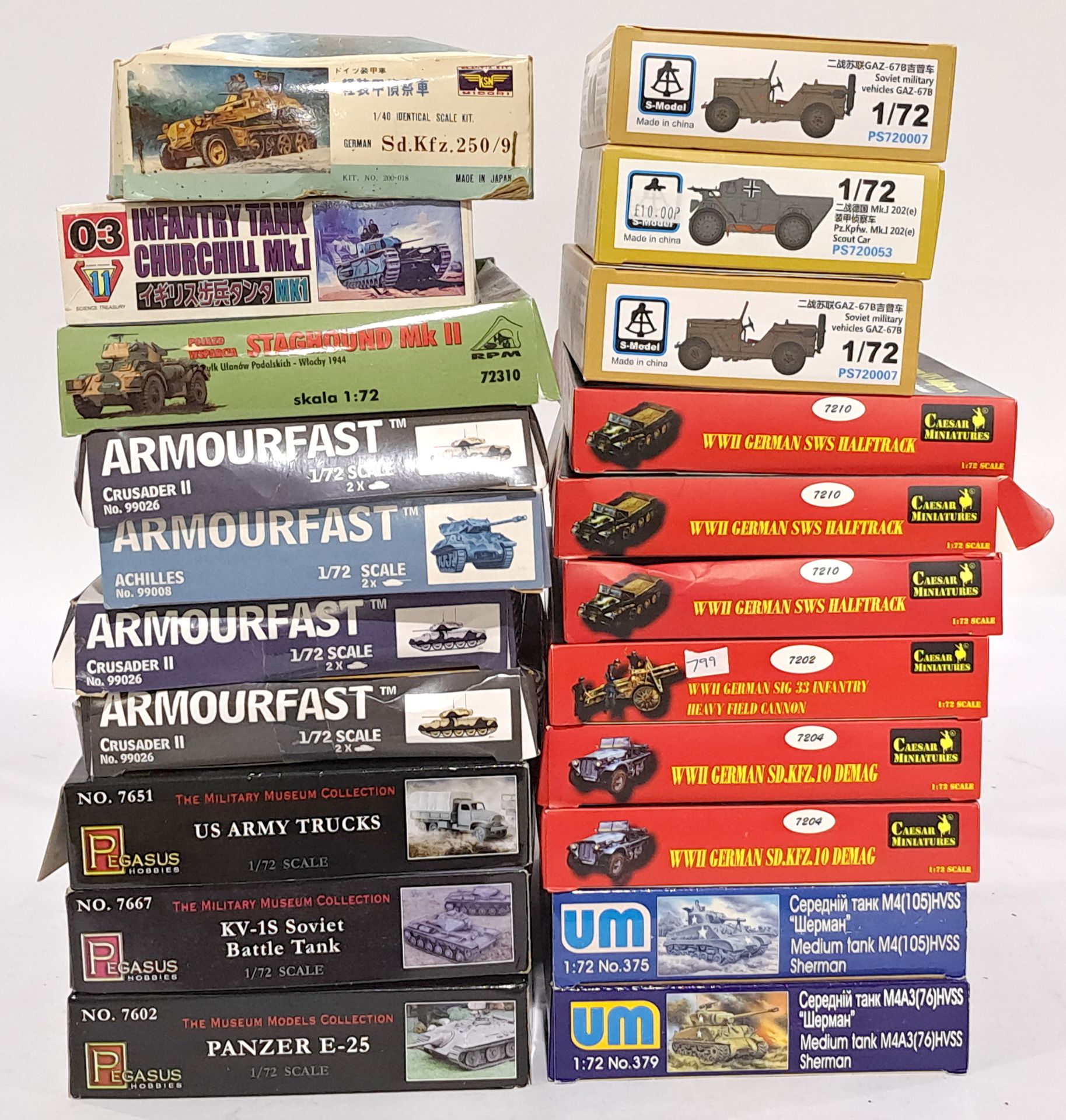 Pegasus, Armourfast UM and similar a mixed boxed group of 1/72 and similar scale Tanks to include...