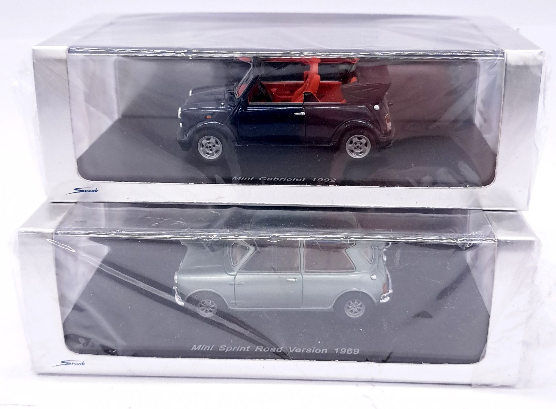 Spark (Minimax) 1/43rd scale boxed pair of Mini models