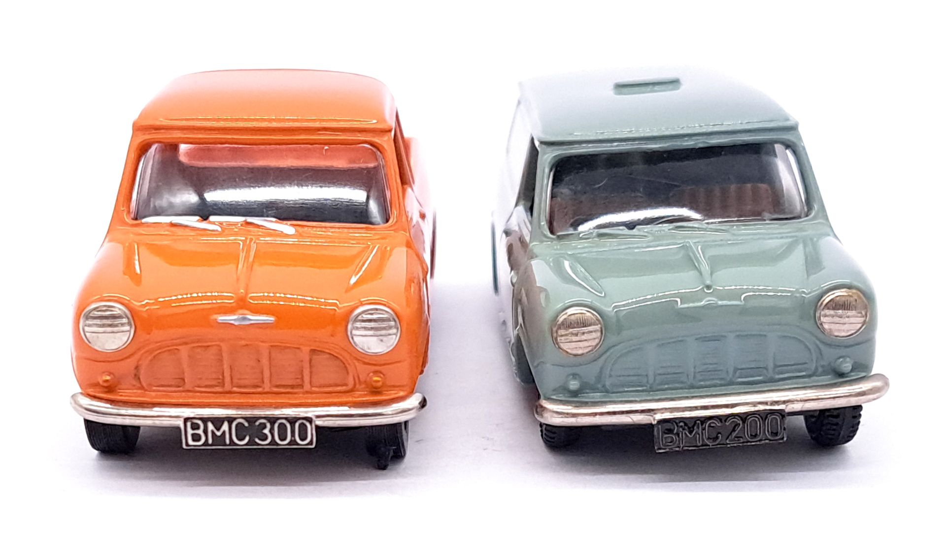 SMTS "Voiturette", a boxed pair of white metal Mini Van models  - Image 3 of 6