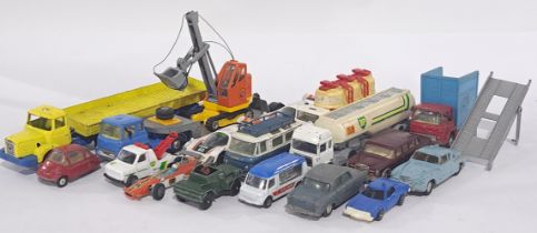 Corgi and similar, a mixed unboxed group to include Corgi Land Rover 109" W.B, Spot-on Sunbeam Al...