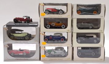 Signature Models a mixed mainly boxed group to include Cadillac's, Aston Martins and similar. Con...