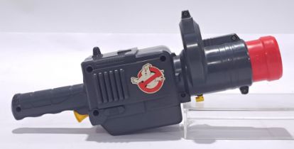 GHOSTBUSTERS VINTAGE GHOST ZAPPER PROJECTOR TOY BY KENNER 1984 WORKS TOY. UNTESTED. Conditions ge...