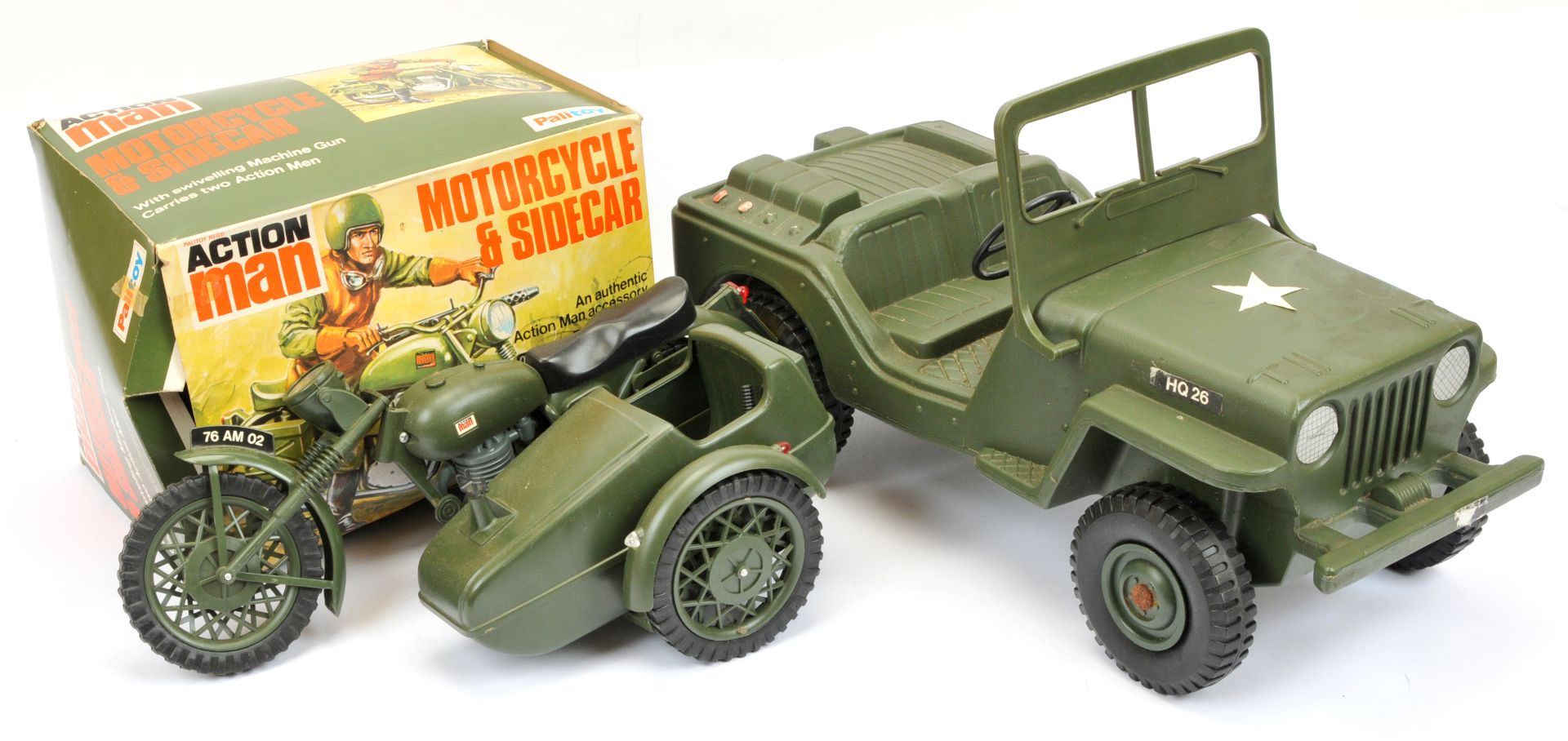 Action Man and similar 1/6th scale vehicle pair (1) Hasbro US Army Jeep - unboxed; (2) boxed Pali...