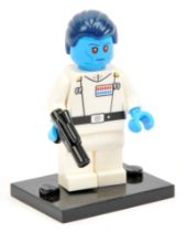 Lego Star Wars Minifigure Grand Admiral Thrawn - from Set 75170 The Phantom (2017), Rare Figure N...