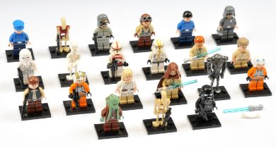 Lego Star Wars Minifigures 2007 Issues including Clone Shock Trooper Coruscant Guard, Kit Fisto, ...