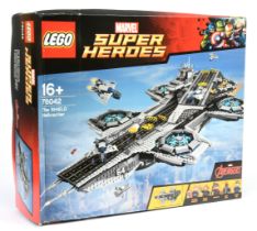 Lego  76042 Marvel Super Heroes Avengers - The SHIELD Helicarrier, within Good packaging (some he...