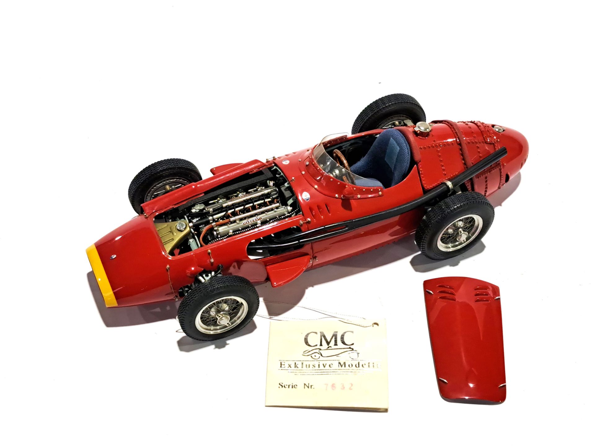 CMC 1:18 scale M-051 Maserati 250F (1957) Grand Prix Sicger - Image 4 of 4