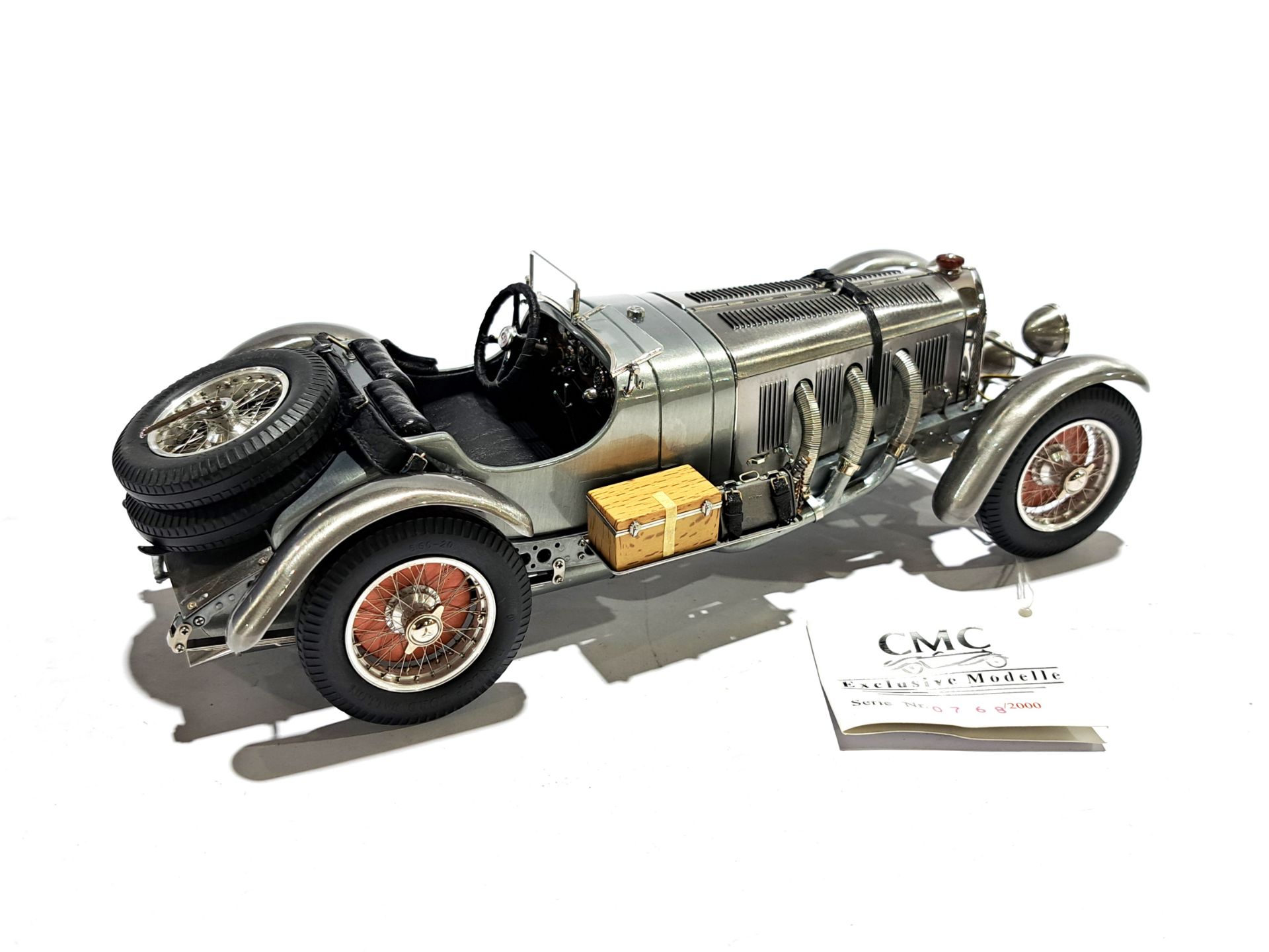 CMC 1:18 scale M-087 Mercedes-Benz SSKL Mille Miglia 1931, Unlackiert - Image 4 of 5