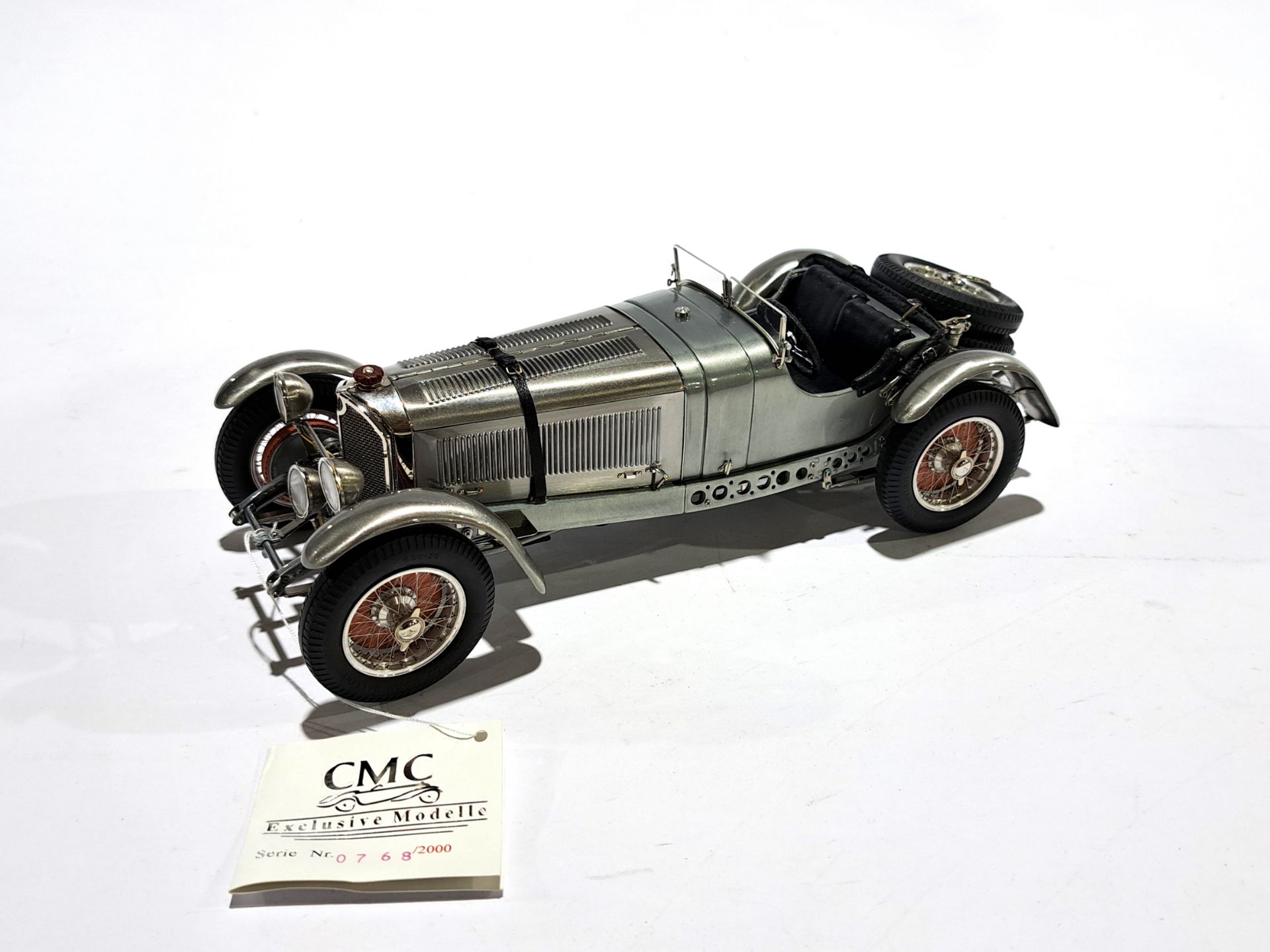 CMC 1:18 scale M-087 Mercedes-Benz SSKL Mille Miglia 1931, Unlackiert - Image 3 of 5