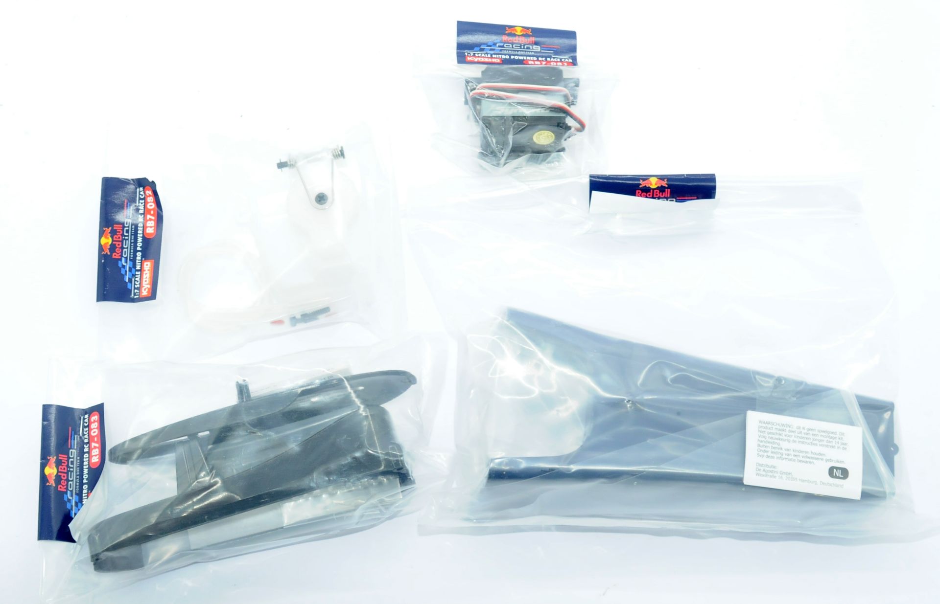 Deagostini  - 31 boxes comprising of Redbull F1 Racing parts - Image 2 of 2