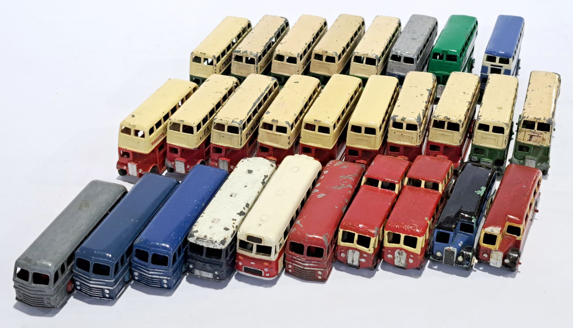 Dinky, an unboxed vintage bus group