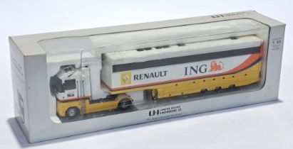 Universal Hobbies 1:50 scale 5652U Magnum F1 rTruck & Trailer "Renault"