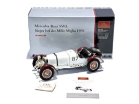 CMC 1:18 scale M-055 Mercedes-Benz SSKL Sieger bei der Mille Miglia 1931