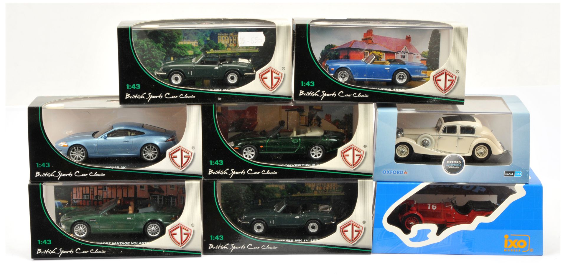A mixed group of Models to include EG "British Sports Car Classics" - Aston Martin DB7 Vantage Vo...