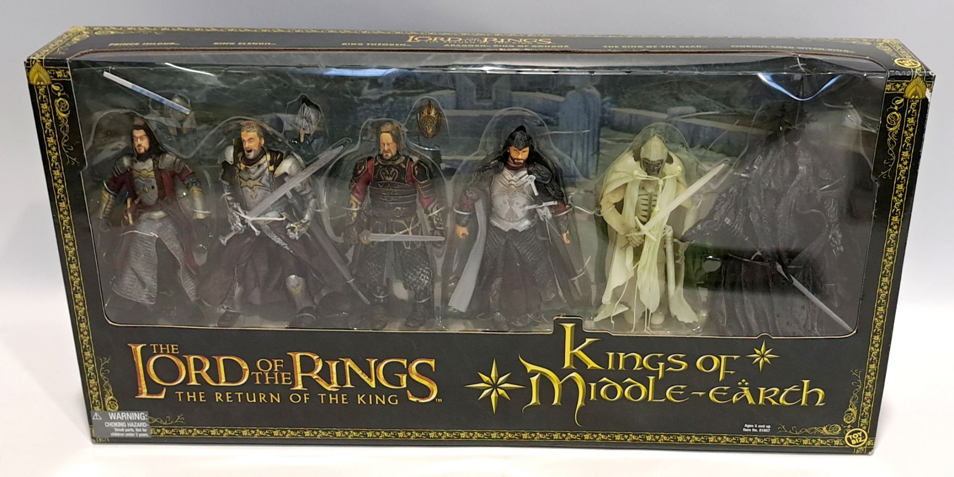 ToyBiz The Lord of the Rings The Coronation Gift Set, Kings of the Middle-Earth Gift Set and Helm... - Bild 4 aus 4