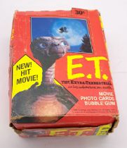 Tops E.T. The Extra-Terrestrial Moive Photo Cards with Bubble Gum