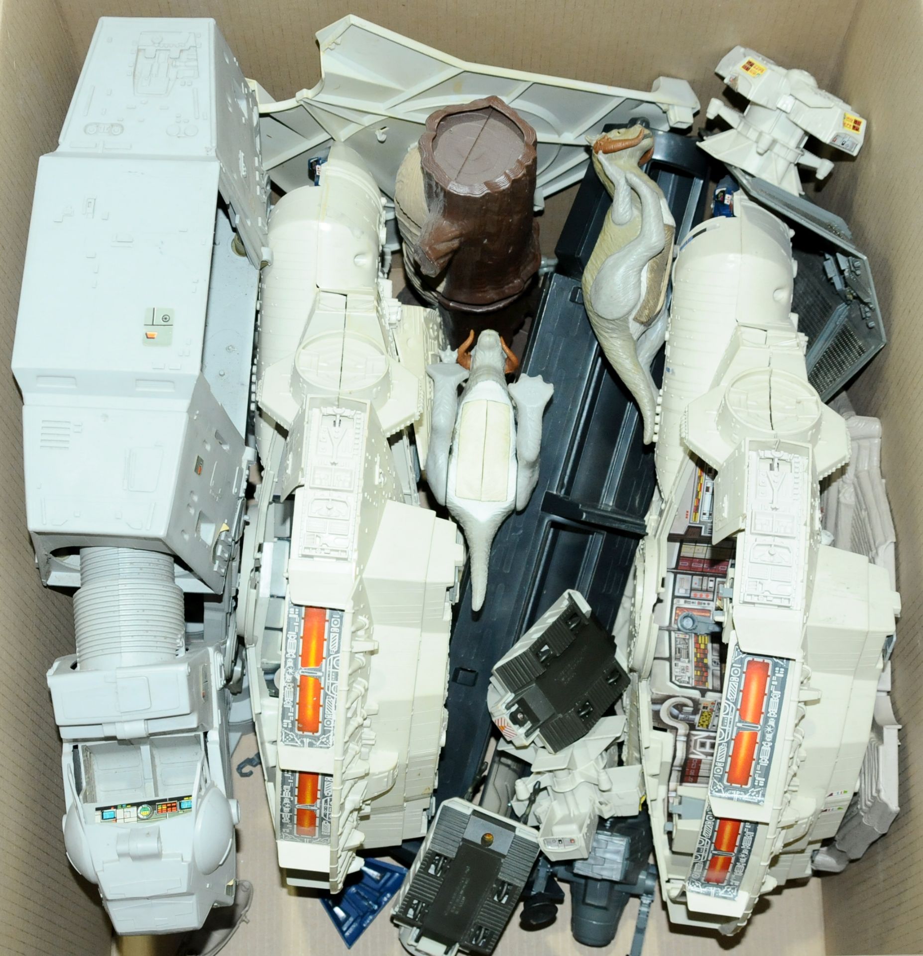 Large quantity of Kenner Star Wars vintage vehicles and spare parts - Image 2 of 2