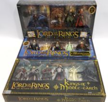 ToyBiz The Lord of the Rings The Coronation Gift Set, Kings of the Middle-Earth Gift Set and Helm...