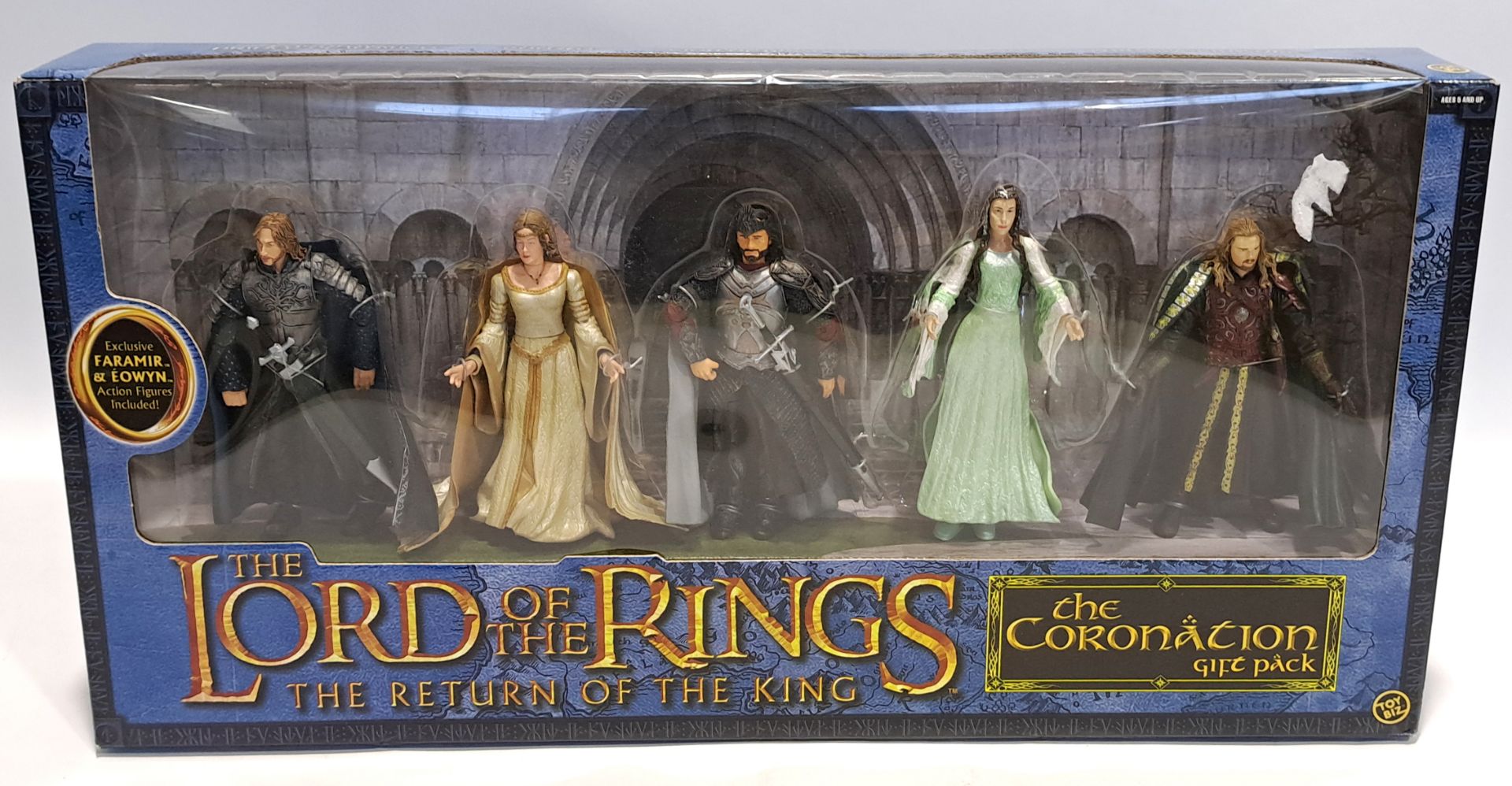 ToyBiz The Lord of the Rings The Coronation Gift Set, Kings of the Middle-Earth Gift Set and Helm... - Bild 2 aus 4