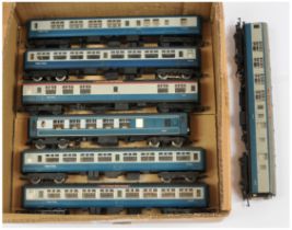 Hornby & Wrenn an unboxed group of mainly BR Inter-city coaches