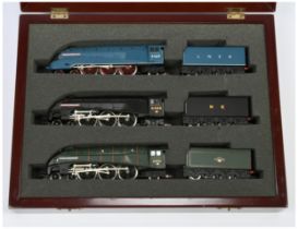Hornby Railways Sir Ralph Wedgwood Ltd Edition locomotive set.