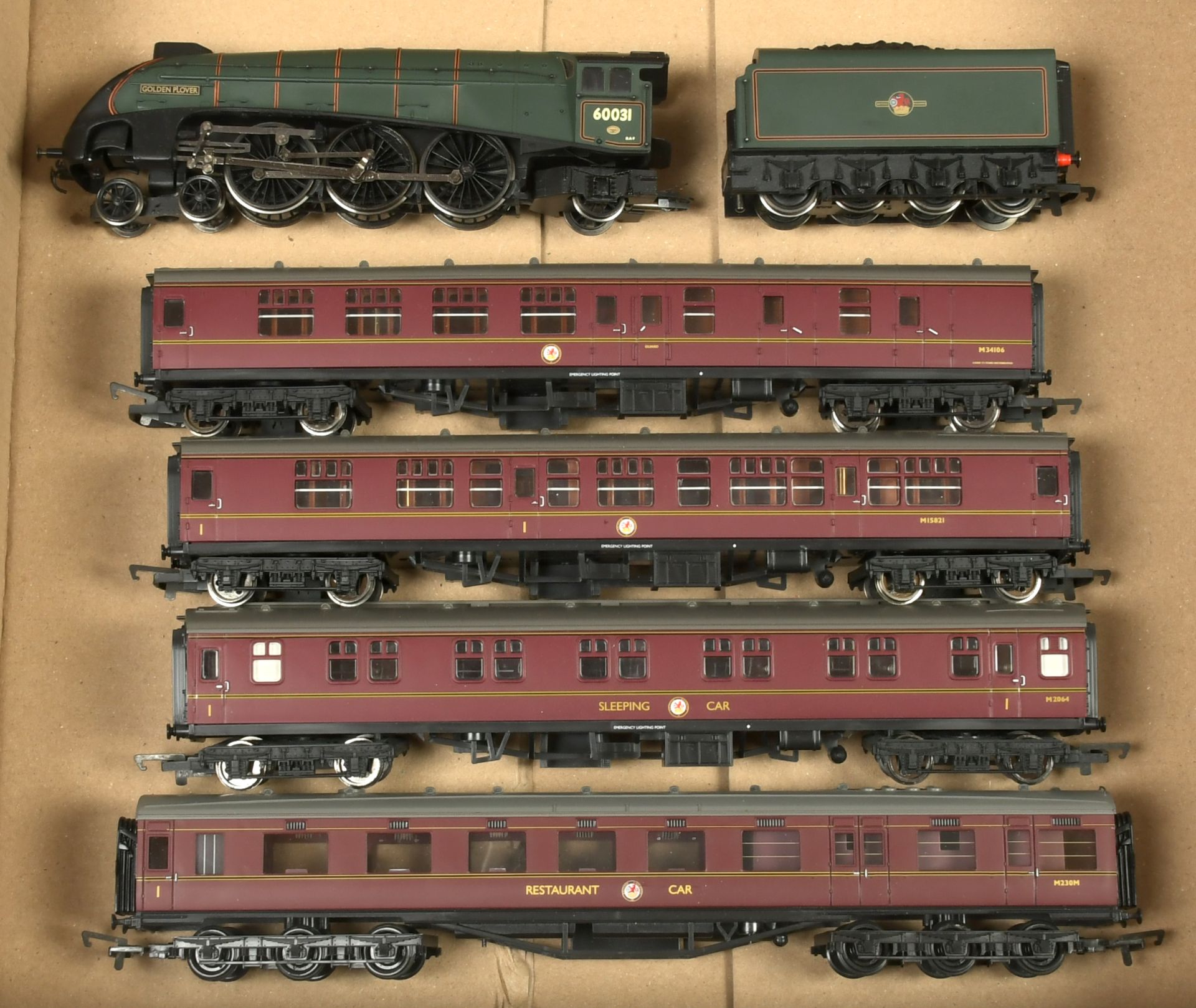 Hornby (China) an unboxed group comprising of 