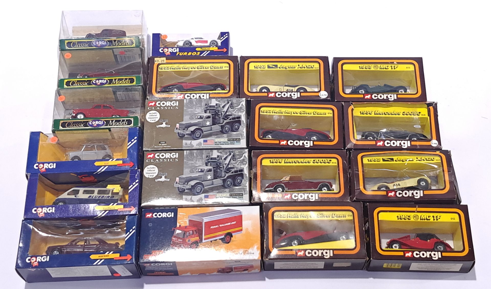 Corgi 50s classics and similar, a mixed boxed group. Conditions generally appear Excellent Plus i...