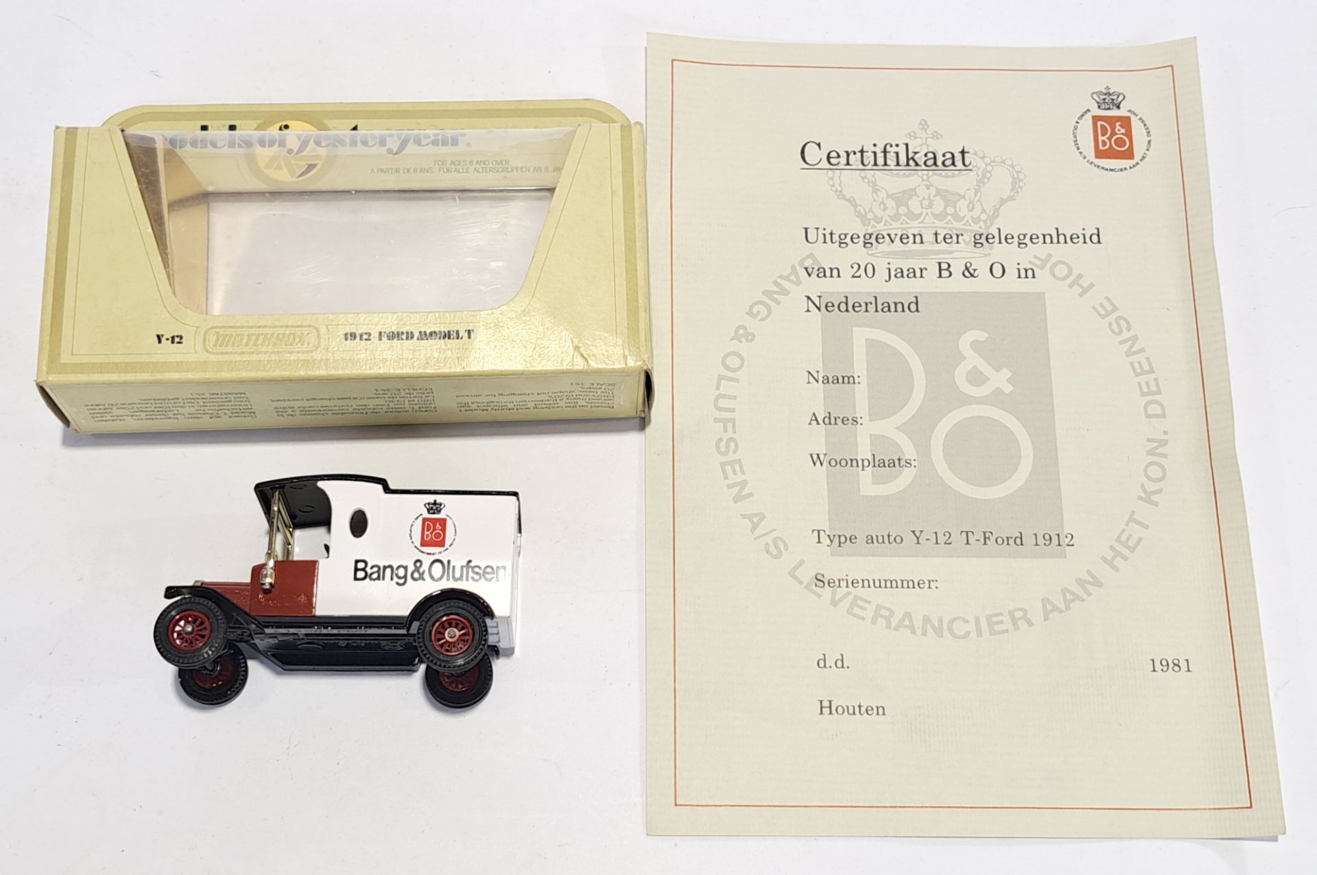 Matchbox Models of Yesteryear Code 2 Ford Model T "Bang & Olufsen" - red including 12-spoke wheel...