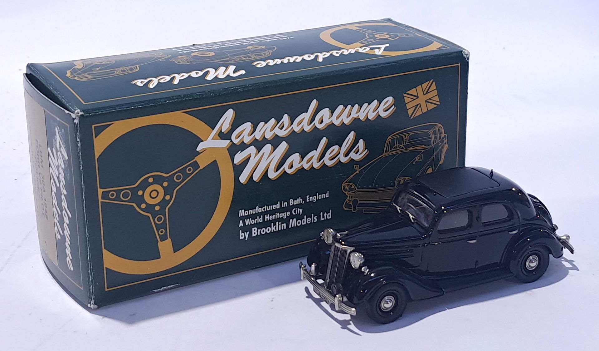Lansdowne Models (Brooklin) LDM30A Ford V8 Pilot 1948 "Police" Car - black including roof box and...