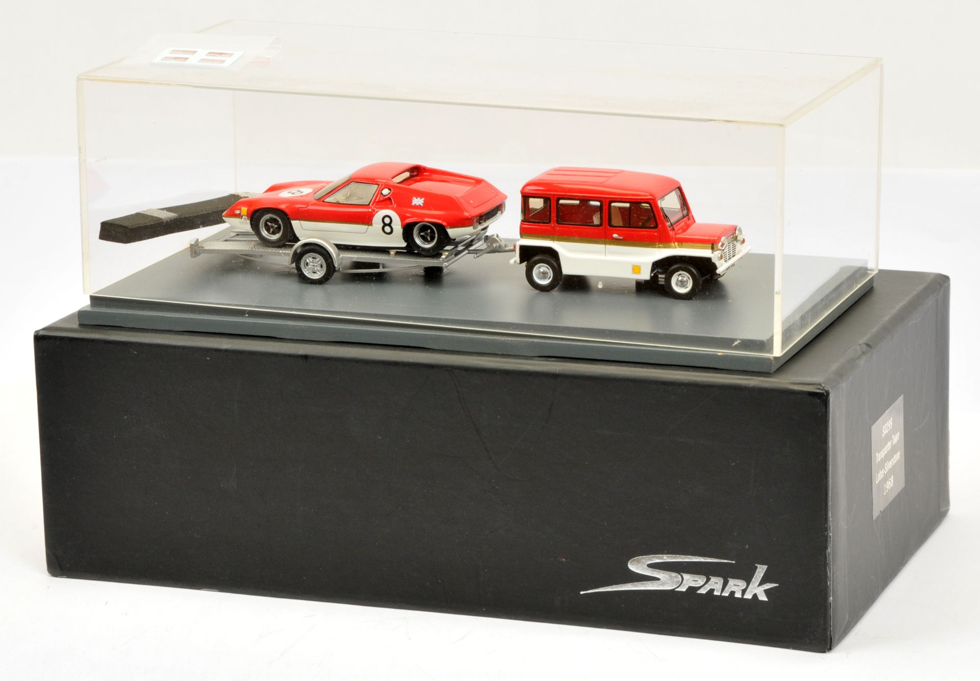 Spark S0299 1/43rd scale Mini Moke Team Lotus Goldleaf with Lotus Europa No.8 on Trailer - Silver...