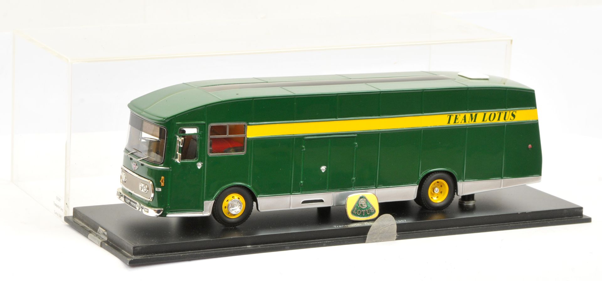 Spark S0287 1/43rd scale 1967 Lotus Team Transporter "Team Lotus" - green, yellow, silver, yellow...