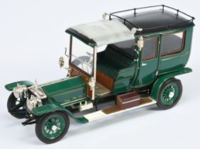 Franklin Mint B11YA73 1/24th scale 1907 Rolls Royce Silver Ghost with FM Paperwork - Near Mint to...