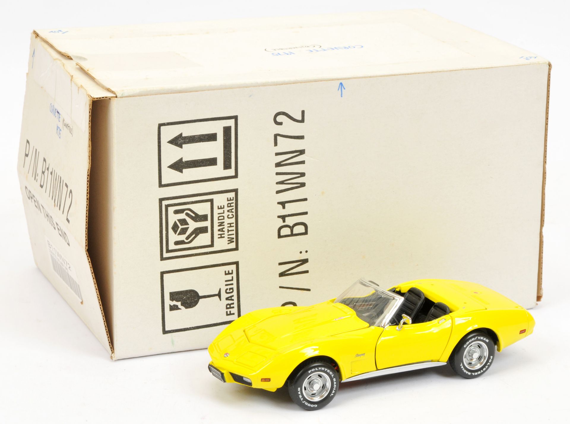 Franklin Mint B11WN72 1/24th scale 1975 Corvette convertible with FM Certificate of Authenticity ...