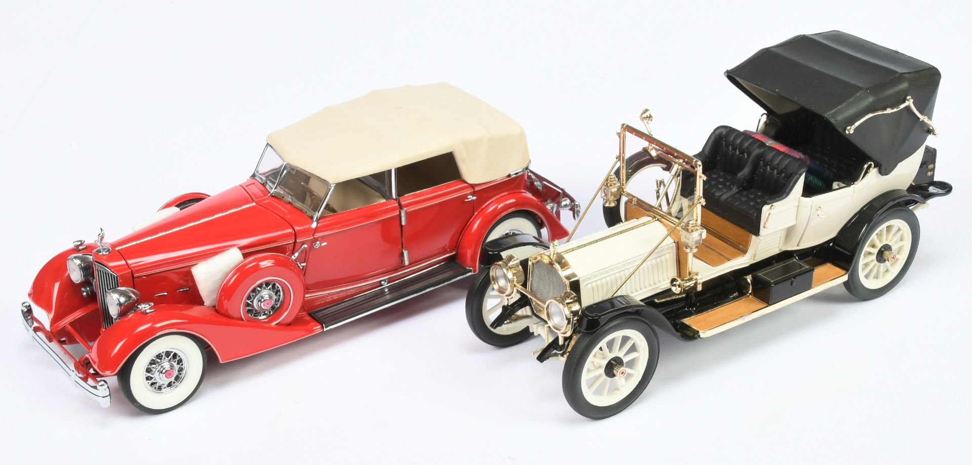 Franklin Mint 1/24th scale pair (1) B11RP90 1912 Packard Victoria, (2) B11VM20 1934 Packard Sedan...