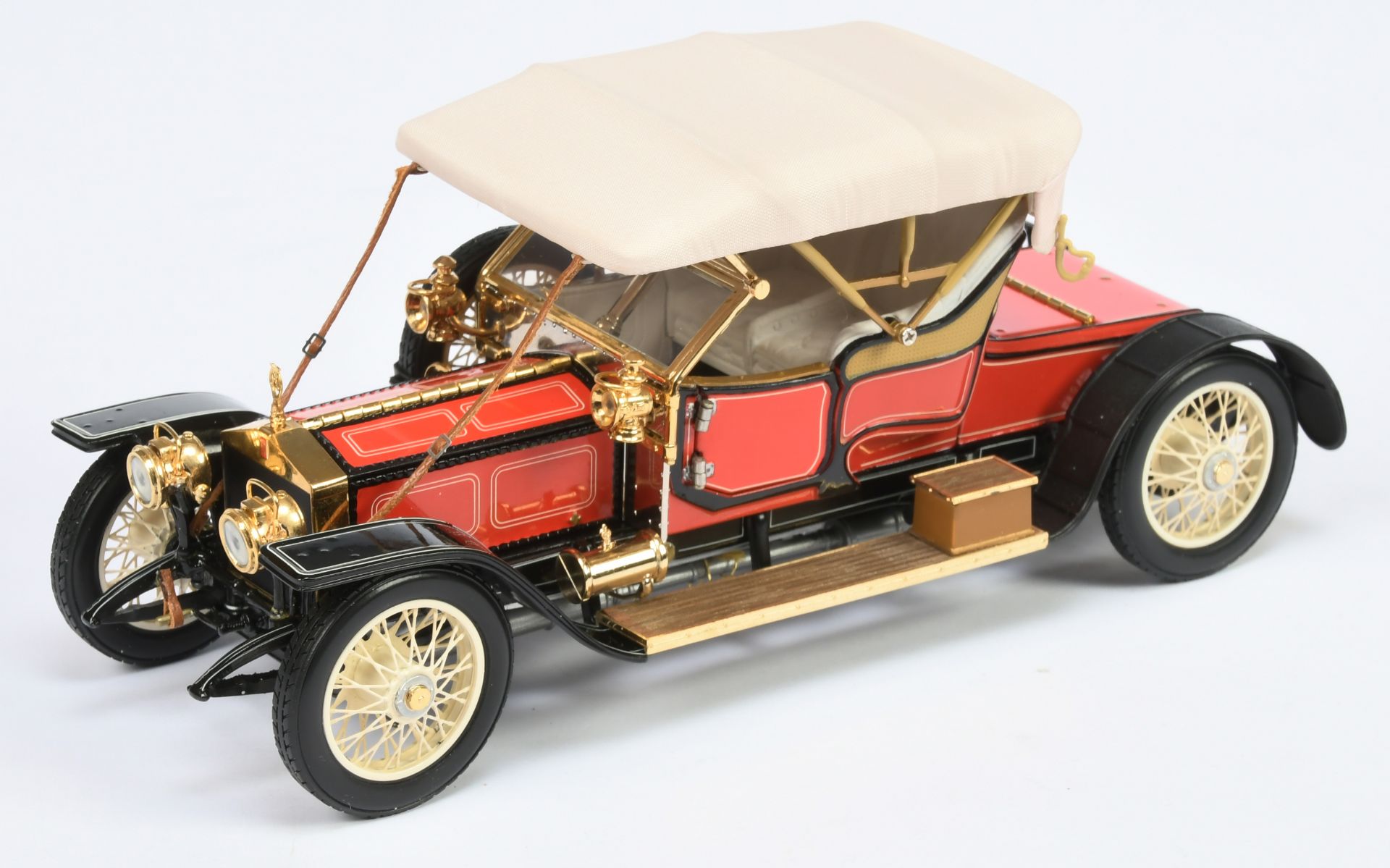 Franklin Mint B11XN60 1/24th scale 1910 Rolls Royce Balloon Roadster with FM Paperwork - Near Min...